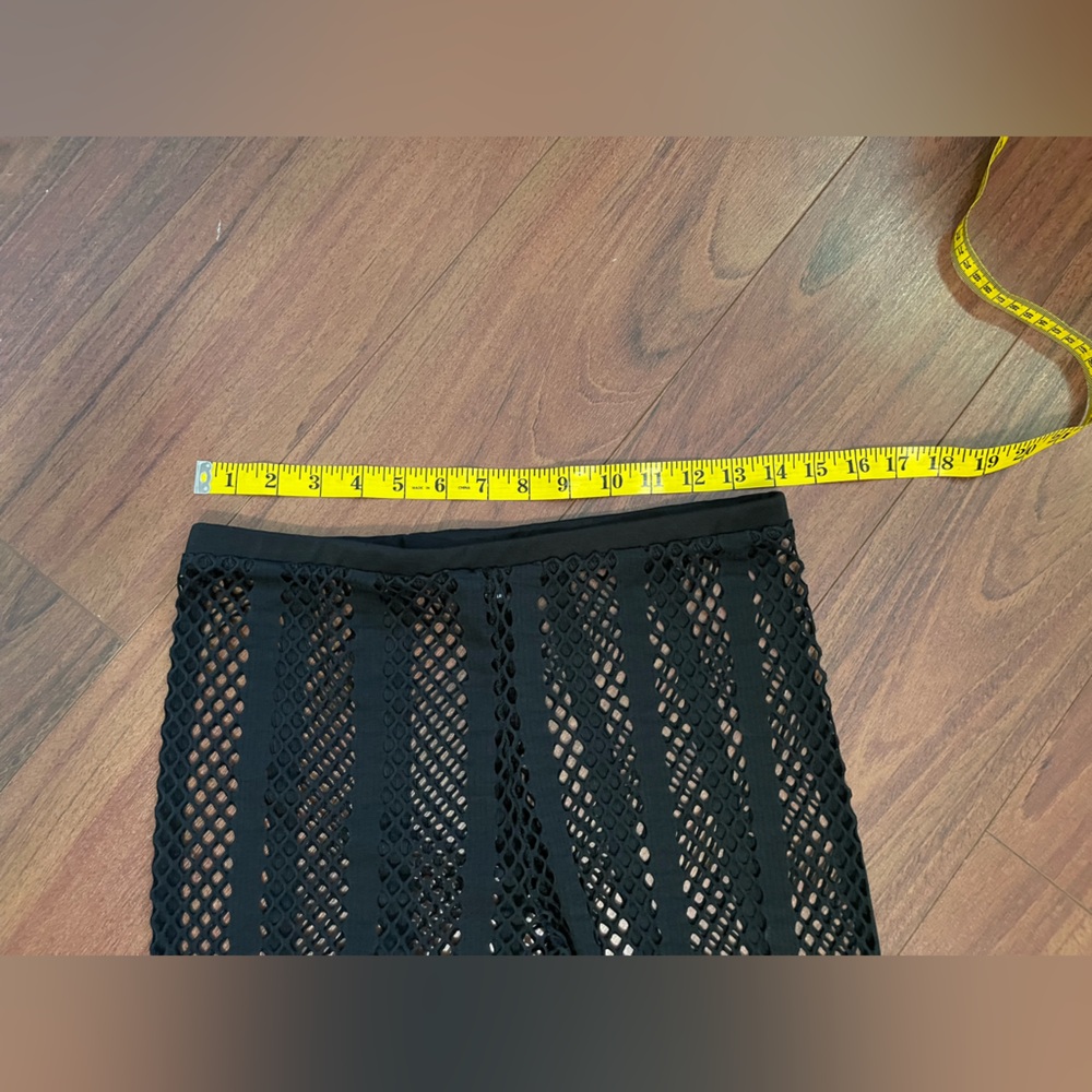 Fashion Nova net leggings with strips black size medium - Picture 3 of 4